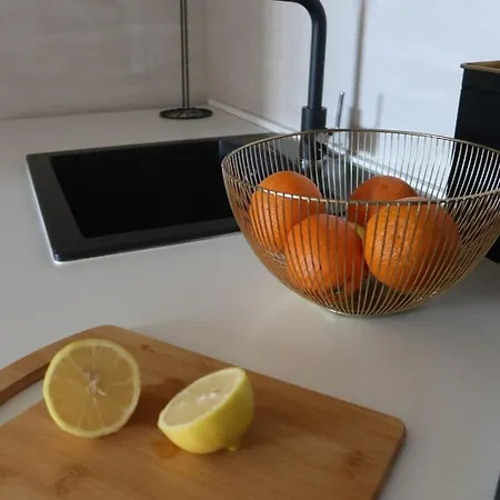 Апартаменты 82 Point *